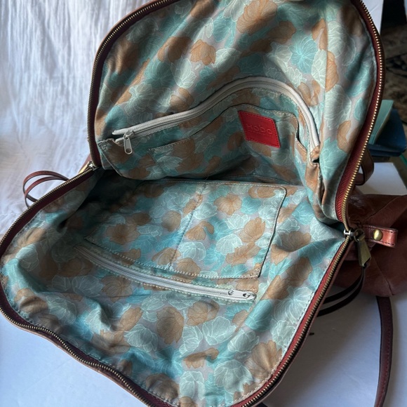 HOBO - Beautiful Burgundy Hobo Shoulder Bag.  
$53 OBO - Picture 12 of 13